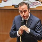 Budget 2026 : Sébastien Lecornu hésite entre le 49.3 et les ordonnances pour l'adoption du texte