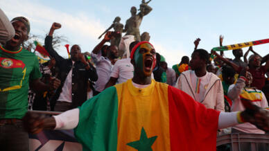 CAN 2025 en direct : les champions d'Afrique sénégalais célèbrent leur titre à Dakar, avec Kylian Mbappé et Luis Enrique présents.