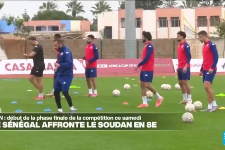 CAN : La phase finale de la compétition commence ce samedi avec le match en direct Mali - Tunisie, un affrontement crucial pour une place en quart de finale.