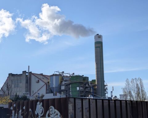 Climat : la baisse des émissions de gaz à effet de serre en France est insuffisante pour atteindre la neutralité carbone