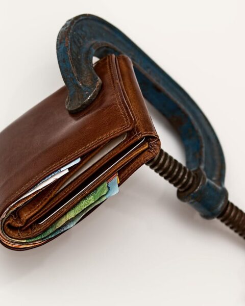 Crise du pouvoir d'achat : l'augmentation du surendettement s'intensifie