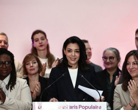 Des conseillers écologistes parisiens rejoignent Sophia Chikirou contre l'alliance avec les socialistes
