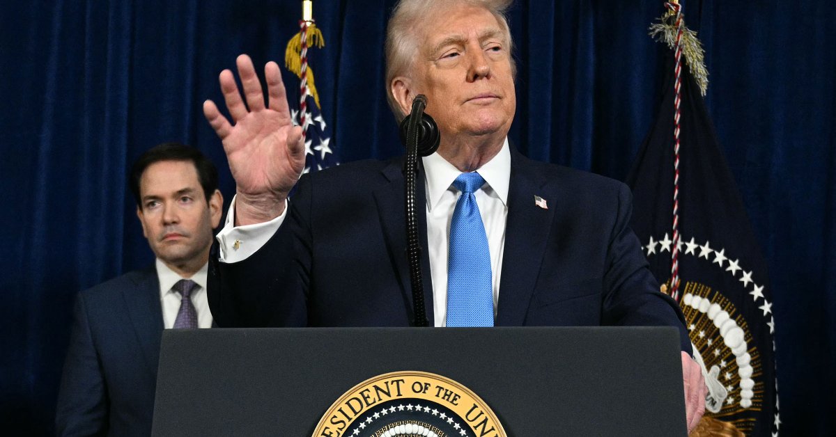 Donald Trump prend des risques avec sa base MAGA en agissant sur le Venezuela