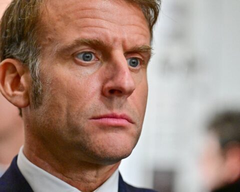 Emmanuel Macron se rend en Suisse vendredi pour rendre hommage aux victimes de Crans-Montana