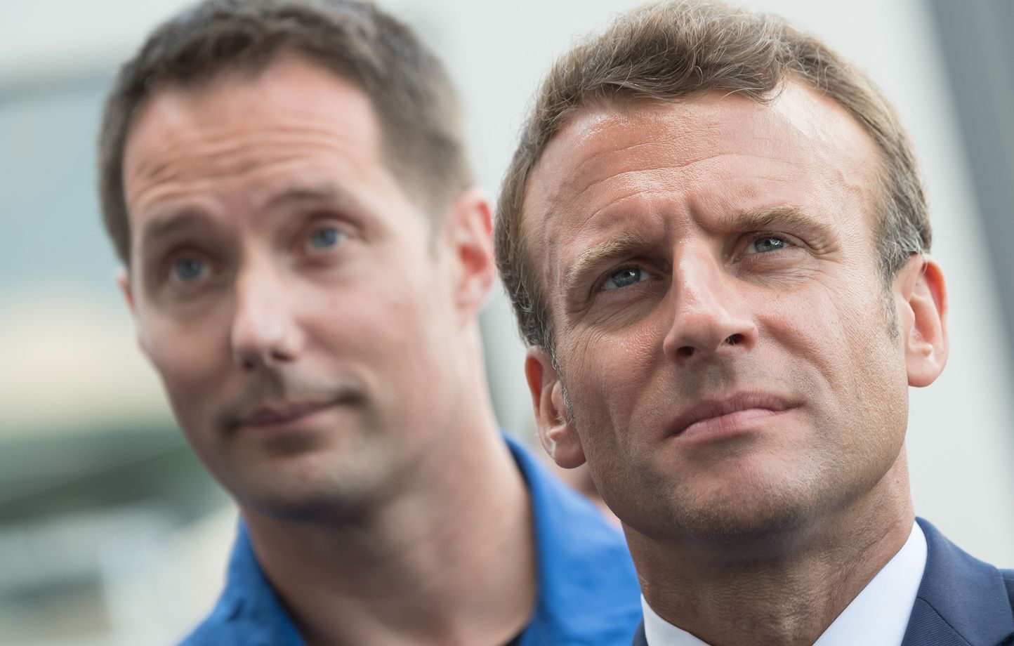 Emmanuel Macron transporté par Thomas Pesquet à bord d'un A330 MRTT après la cérémonie des voeux aux Armées
