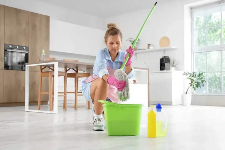 Emploi d'une aide à domicile : le montant obligatoire prévu pour 2026 pourrait vous étonner