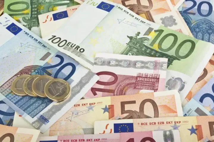 Épargne : une nouvelle taxe qui repousse les investisseurs, mais attire les retraités