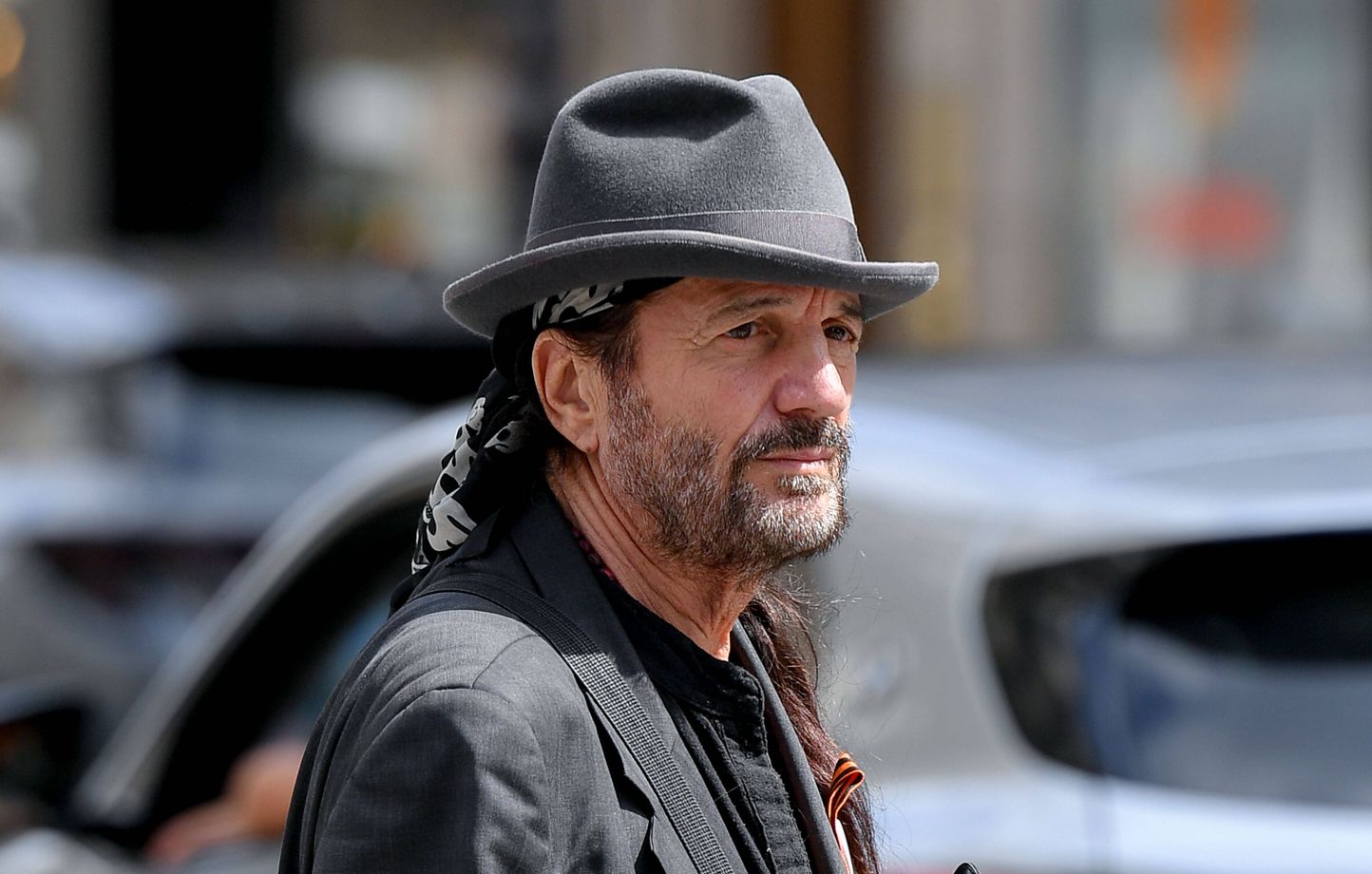 Francis Lalanne annonce sa candidature à Lyon pour les municipales de 2026 malgré son inéligibilité