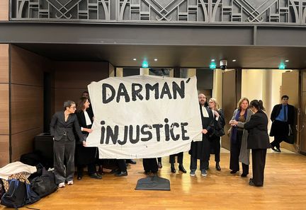 Gérald Darmanin accueilli par des sifflets lors des vœux du barreau de Paris