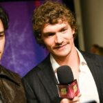 « Heated Rivalry » : l'engouement des femmes pour une romance gay entre hockeyeurs inexplicable