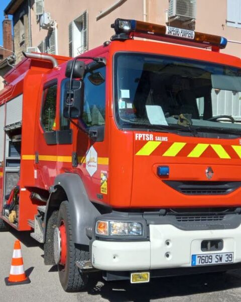 Incendie d'un matelas dans une maison à Salins-lès-Bains, intervention rapide des pompiers