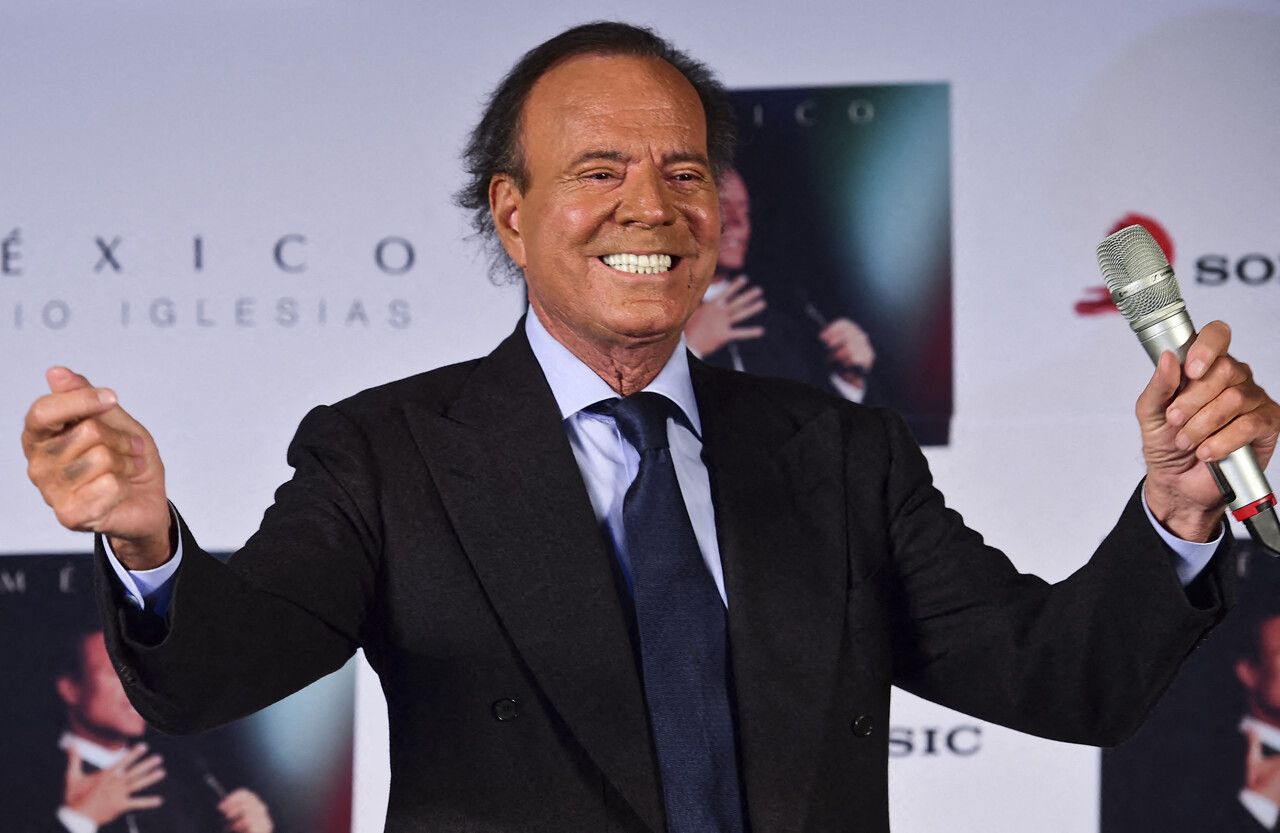 Julio Iglesias accusé d'agressions sexuelles par deux anciennes employées en Espagne