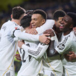 "Kylian Mbappé réalise une panenka en hommage à Brahim Diaz, tandis que Bradley Barcola propulse le PSG en tête de la Ligue"