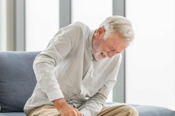 La thérapie cellulaire à base de fibroblastes gingivaux montre des promesses contre l'arthrose du genou en phase Ib