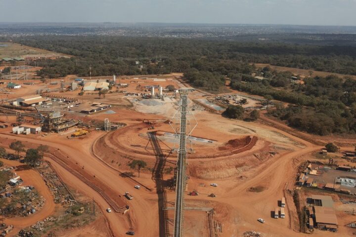 L'Afrique face à la transformation de ses ressources minérales et aux défis de la gouvernance