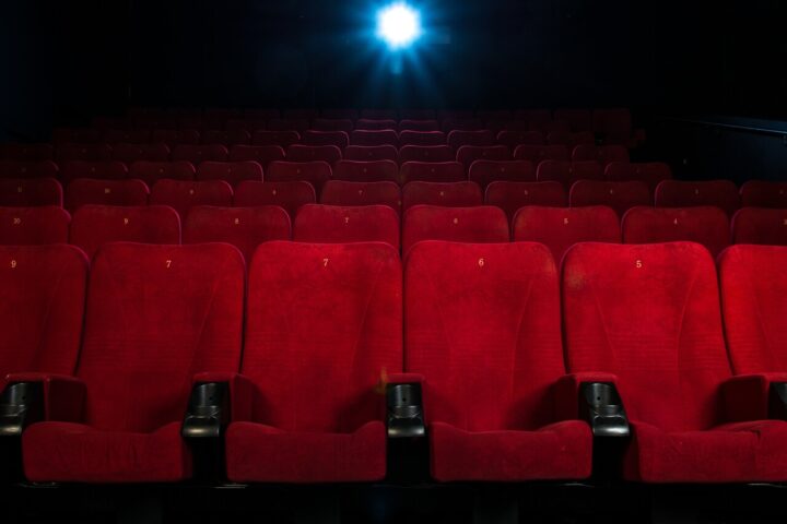 Le cinéma français en baisse en 2025 : une fréquentation en net recul par rapport à l’an dernier