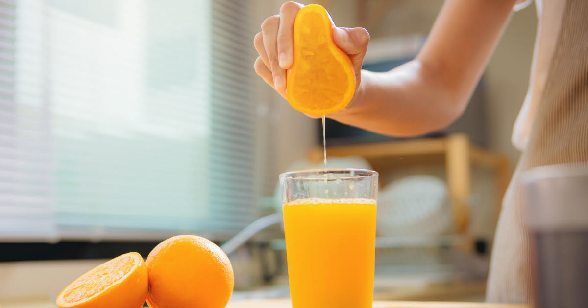 Le jus d'orange frais : attention à la surconsommation et à l'impact sur la santé