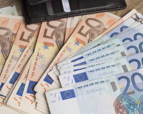 Les banques peuvent-elles examiner l'origine de vos fonds ? Une réponse qui pourrait surprendre.