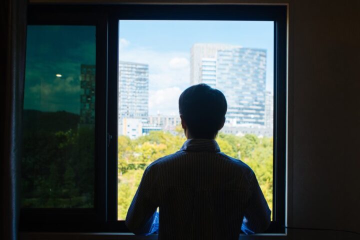 Les jeunes adultes en Chine choisissent de vivre seuls dans une société en mutation