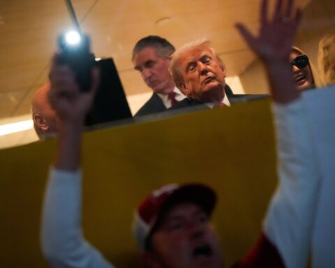 LFI appelle à exclure Donald Trump de la Coupe du monde de football 2026 aux États-Unis