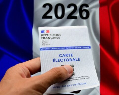 LFI exclut Yves Bouteiller pour des propos antisémites lors des municipales de 2026