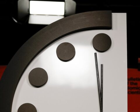 L'horloge de l'apocalypse atteint 85 secondes avant minuit, un record historique
