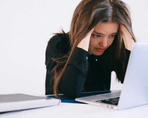 L'intelligence artificielle et la santé mentale : une utilisation quotidienne liée à un risque accru de dépression de 30 %