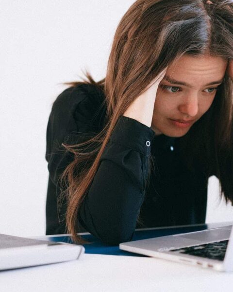 L'intelligence artificielle et la santé mentale : une utilisation quotidienne liée à un risque accru de dépression de 30 %