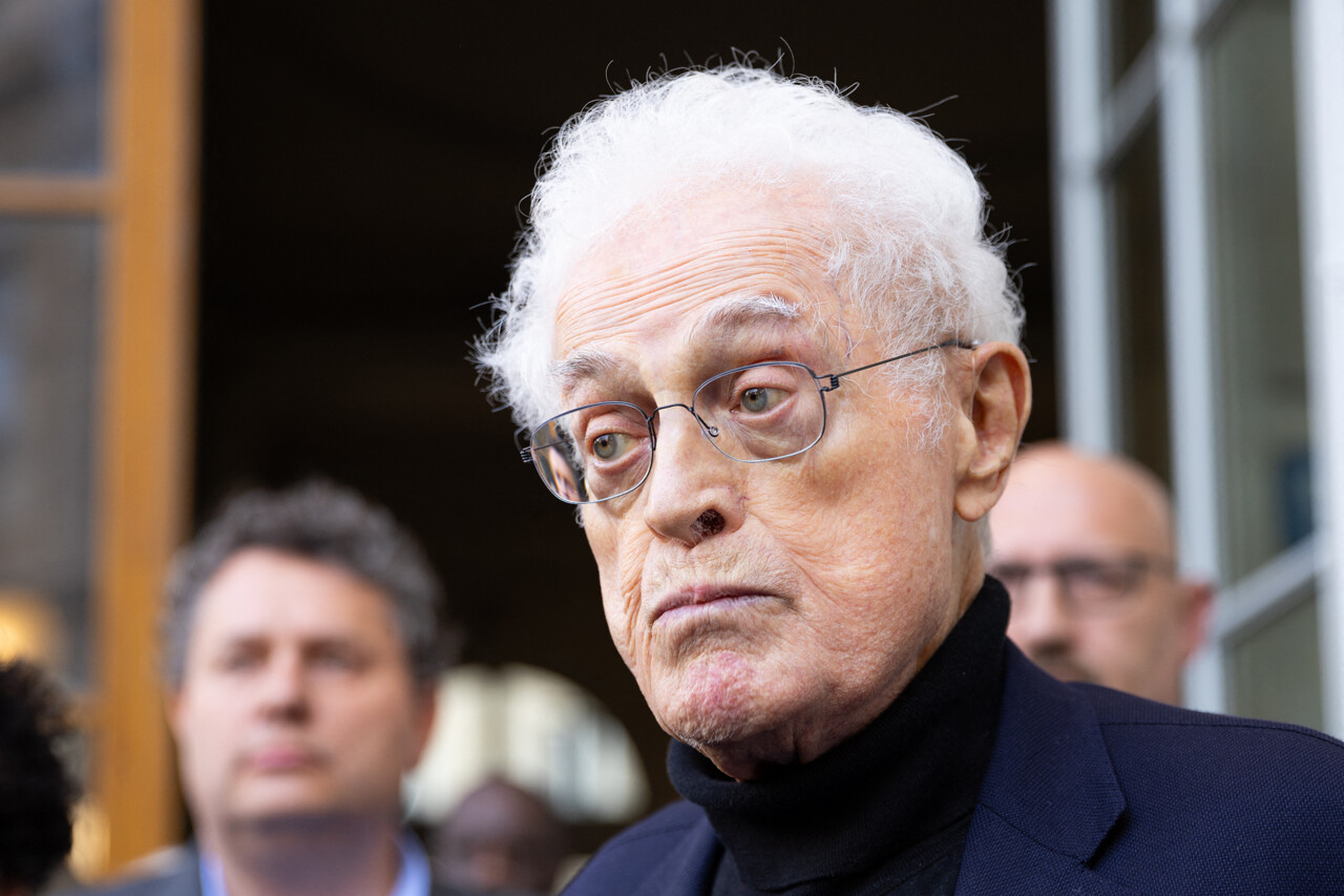 Lionel Jospin annonce avoir subi une opération sérieuse et est en convalescence