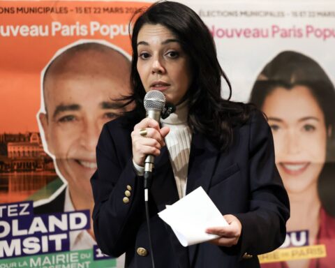 Municipales 2026 : la LFI de Sophia Chikirou lance un emprunt solidaire pour financer sa campagne