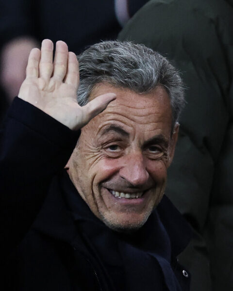 Nicolas Sarkozy tente d'échapper à un nouveau bracelet électronique malgré ses condamnations