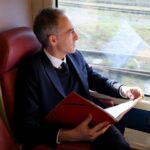 Raphaël Glucksmann révèle que son grand-père était un espion soviétique au service de Staline