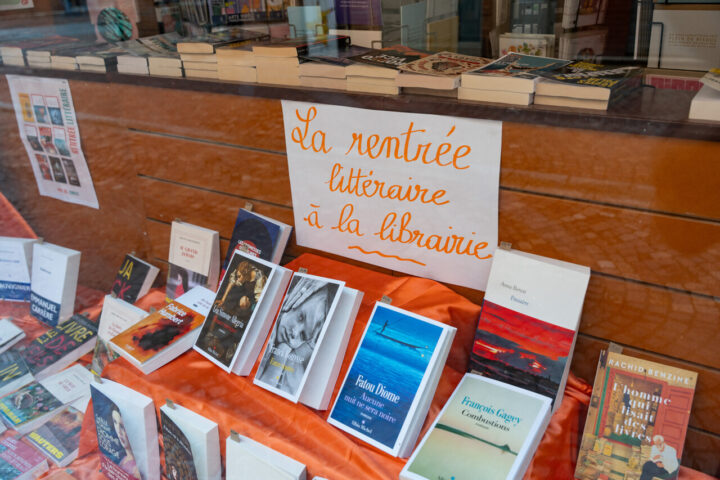 Rentrée littéraire : les essais les plus attendus en janvier, avec Gisèle Pelicot et Emmanuel Macron