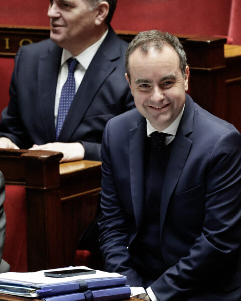 Sébastien Lecornu utilise un ultime 49.3 pour faire adopter le budget 2026