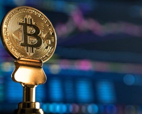 Un bitcoin au-dessus des 94.000 dollars pourrait dynamiser le marché des cryptos selon les experts