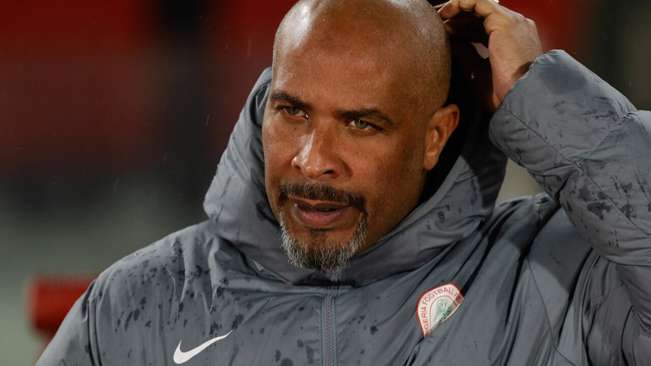 "Une prière à la mosquée : la méthode Chelle pour se préparer aux possibles tirs au but de la CAN 2025, le Gabon lève la suspension de son équipe."