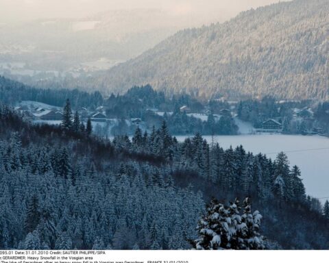 Vigilance orange pour six départements du nord-est de la France en raison de la neige et du verglas
