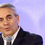 Xavier Bertrand se confie sur son parcours et ses ambitions pour 2027 dans le podcast d'Agathe Lambret