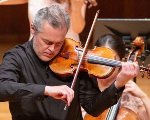 Un festival suisse maintient une invitation controversée malgré les appels au boycott culturel