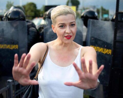 Une figure de l’opposition bélarusse plaide pour un assouplissement ciblé des sanctions économiques