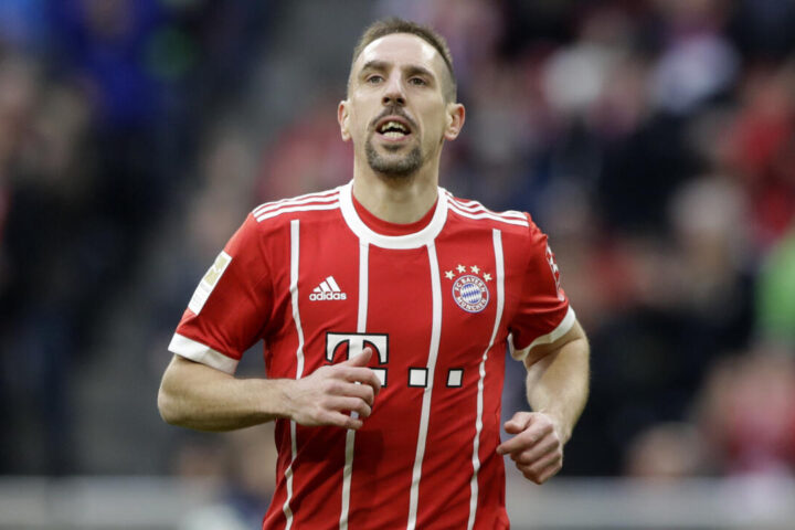 Affaire Epstein : Franck Ribéry, mentionné dans les dossiers, annonce son intention de porter plainte. JO 2026 : journée blanche pour les Bleus et actualités sur le couple C.