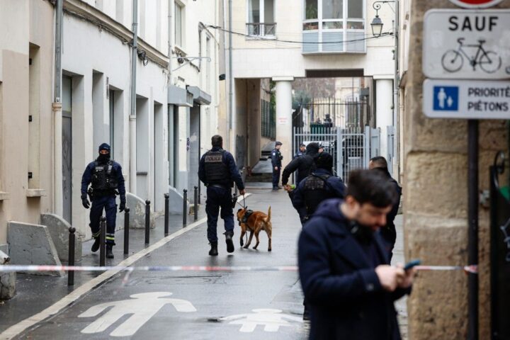 Alerte à la bombe au siège de La France insoumise après la mort de Quentin Deranque à Lyon