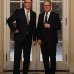 Appels croissants à la démission de Starmer en raison de son lien avec Mandelson et Epstein