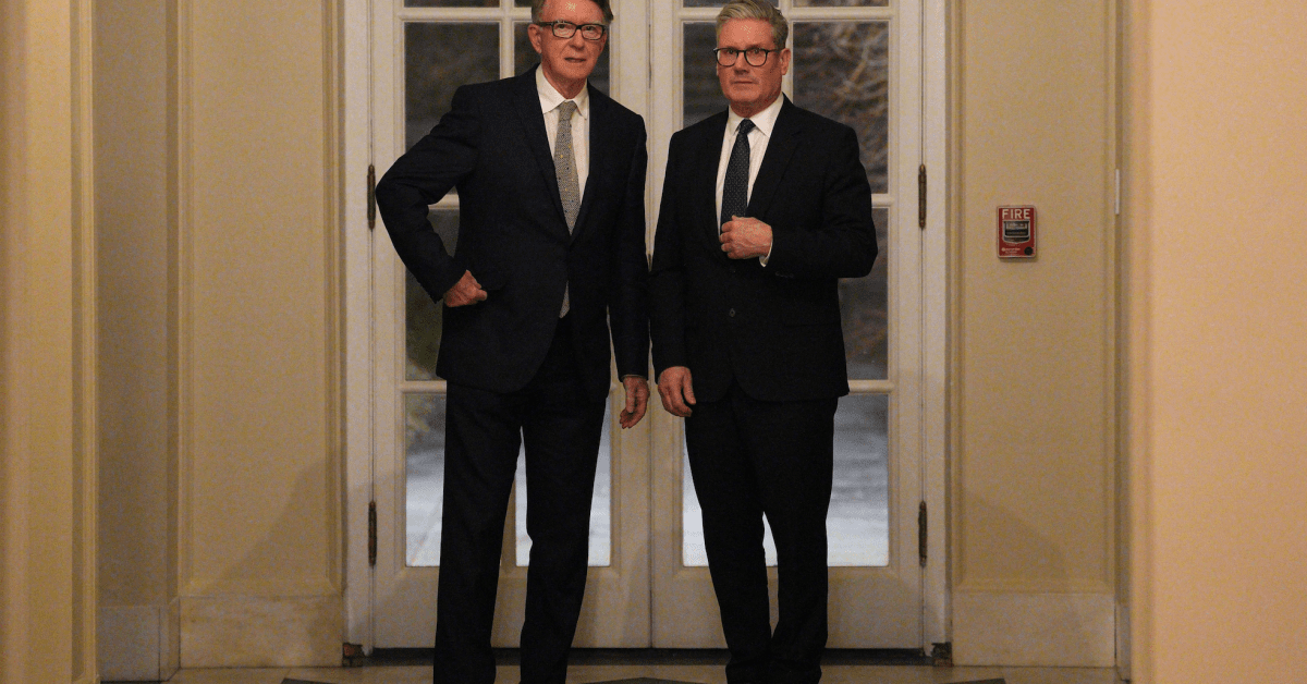 Appels croissants à la démission de Starmer en raison de son lien avec Mandelson et Epstein