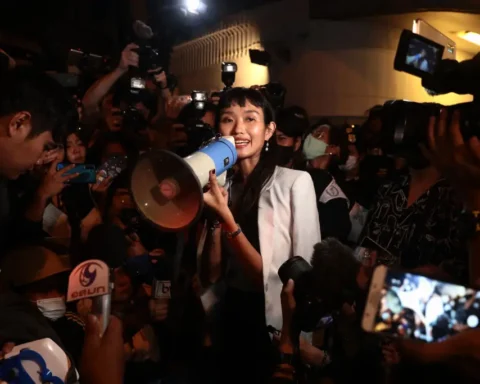 Article 112 et les élections thaïlandaises : le défi démocratique en jeu