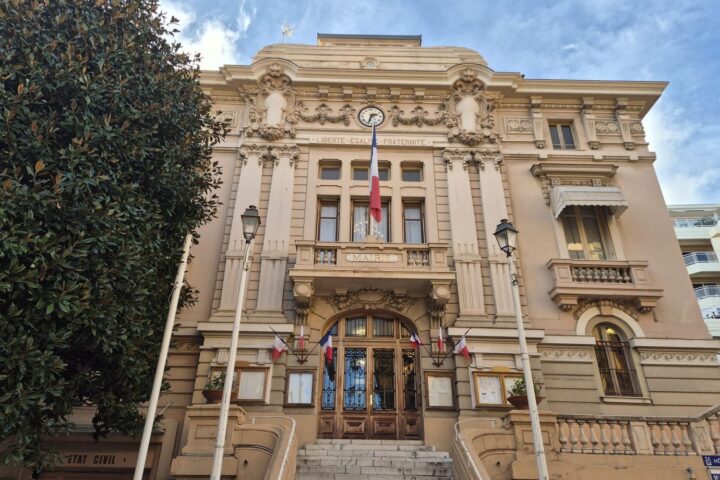 Beausoleil : affrontement père-fils pour la mairie aux municipales de mars 2026