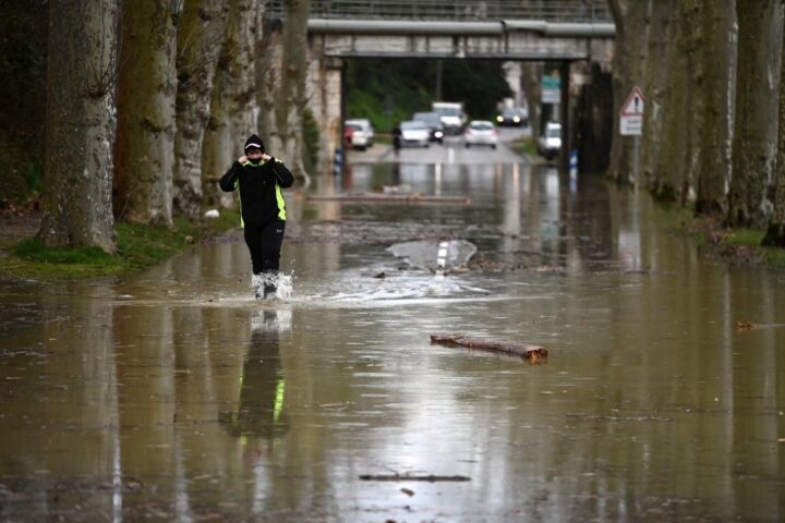 Crue de la Garonne : vigilance rouge maintenue dans le Sud-Ouest après la tempête Nils