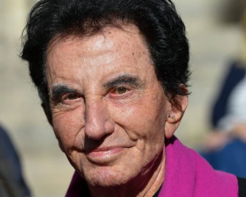 Démission de Jack Lang : une unanimité politique face aux accusations de liens avec Epstein