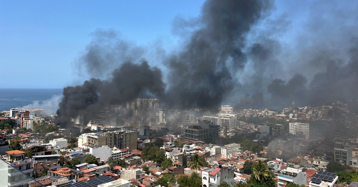 Des touristes bloqués au Mexique après l'éclatement de la violence des cartels