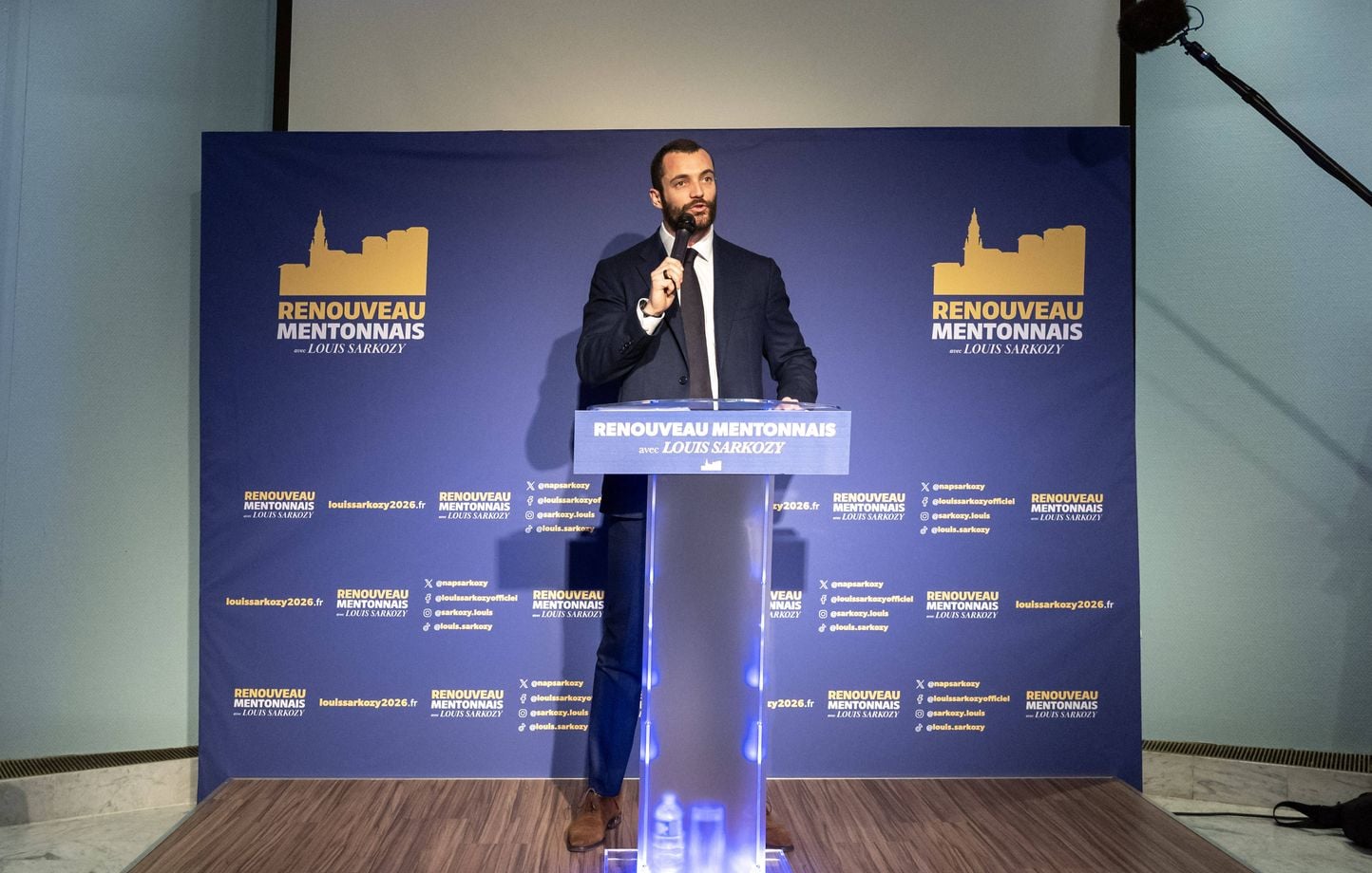 Élections municipales 2026 à Menton : Louis Sarkozy quatrième dans un sondage, le RN en tête